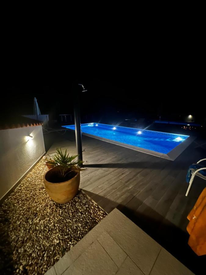Dreamtime - One Badroom And 1 Livingroom Apartment Veprinac Exterior photo